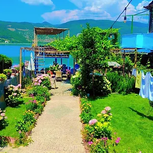 erda-rooms.albaniahotels.org/