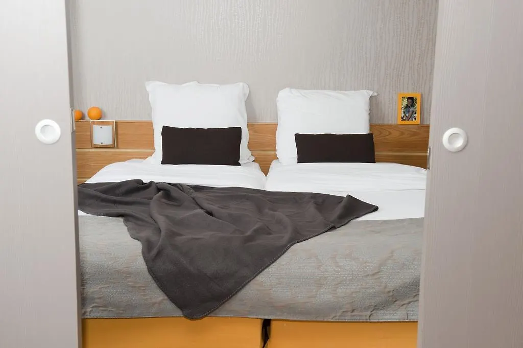 Aparthotel Adagio Paris XV 3*,